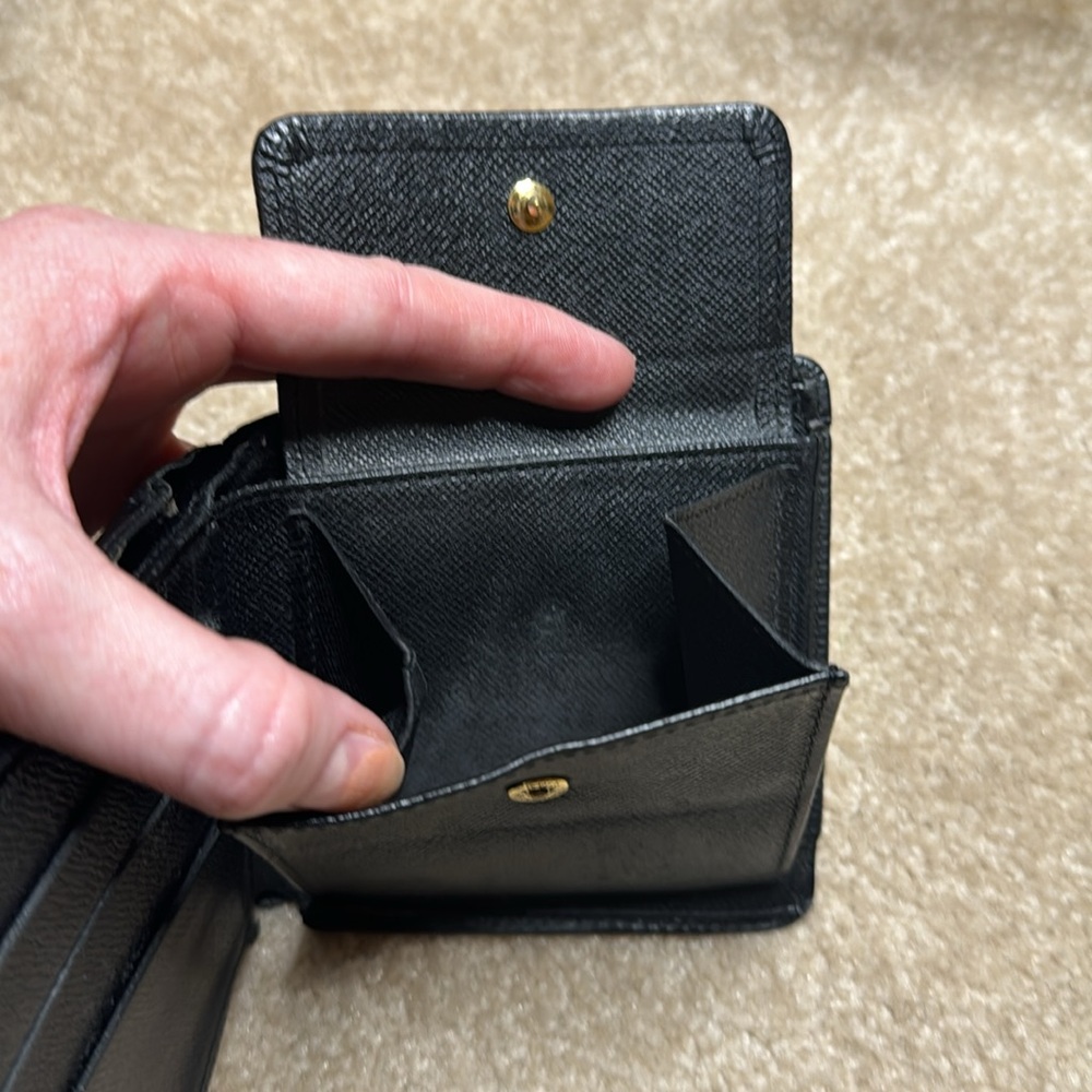 Louis Vuitton men’s wallet - Picture 8 of 8